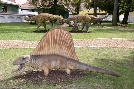 Familien-Erlebnis-Park Dinoland in Tüßling