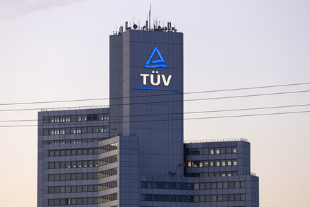 Symbolfoto TÜV Rheinland