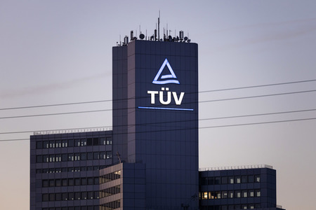 Symbolfoto TÜV Rheinland