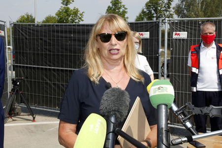 Vorstellung eines Corona-Testcenters für Reiserückkehrer an Autobahn A4 bei Görlitz