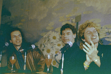 Pressekonferenz mit AWBH in London