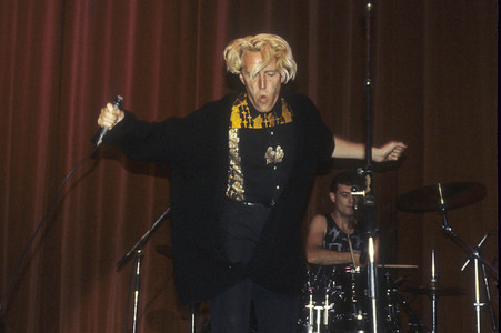 Konzert von The Armoury Show in London