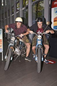 Preview 'Ausgrissn! In der Lederhosn nach Las Vegas' in München