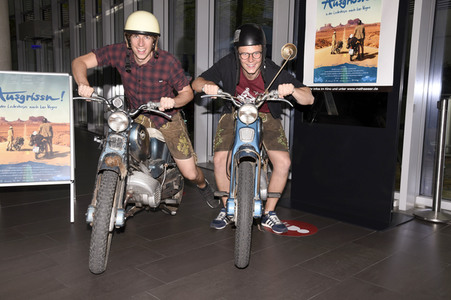 Preview 'Ausgrissn! In der Lederhosn nach Las Vegas' in München