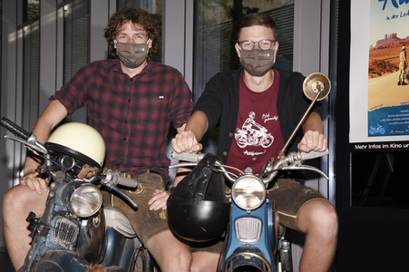 Preview 'Ausgrissn! In der Lederhosn nach Las Vegas' in München