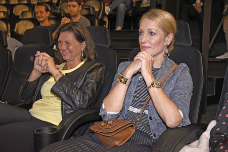 Preview 'Ausgrissn! In der Lederhosn nach Las Vegas' in München