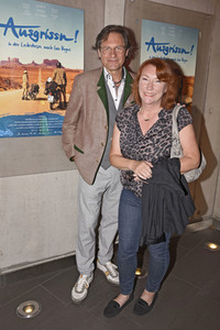 Preview 'Ausgrissn! In der Lederhosn nach Las Vegas' in München