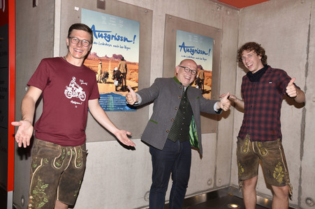 Preview 'Ausgrissn! In der Lederhosn nach Las Vegas' in München