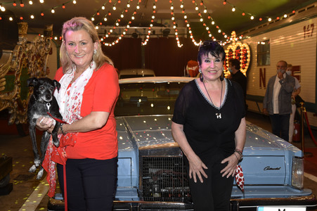 Presse-Premiere 'Clown-Car-Wash' in München