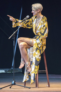 Auftritt von Lisa Eckhart in Dresden