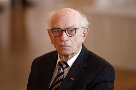 Verleihung des Landesverdienstordens Nordrhein-Westfalen in Köln