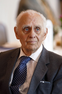 Verleihung des Landesverdienstordens Nordrhein-Westfalen in Köln