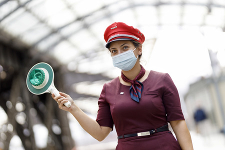 Symbolfoto Maskenpflicht in Bus und Bahn