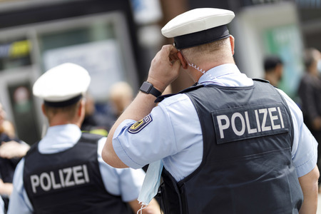 Großaktion zur Einhaltung der Maskenpflicht in Köln