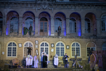 Theaterpremiere 'The Addams Family' in Dresden