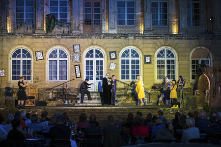 Theaterpremiere 'The Addams Family' in Dresden