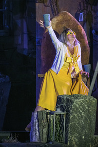 Theaterpremiere 'The Addams Family' in Dresden