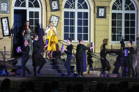 Theaterpremiere 'The Addams Family' in Dresden