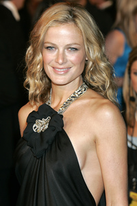 Vanity Fair Oscar Party 2006 in West Hollywood