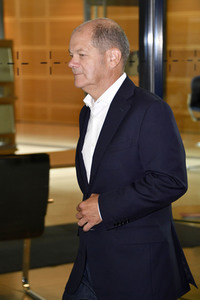 Pressestatement von Olaf Scholz zu Corona-Demonstration in Berlin