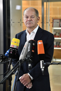 Pressestatement von Olaf Scholz zu Corona-Demonstration in Berlin