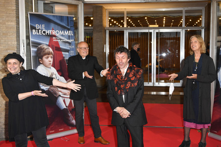 Filmpremiere 'Die Blechtrommel' in Berlin