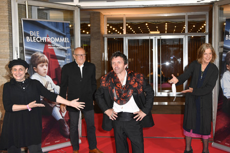 Filmpremiere 'Die Blechtrommel' in Berlin