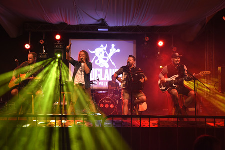 Wirtshaus Open Air in Kalteneck