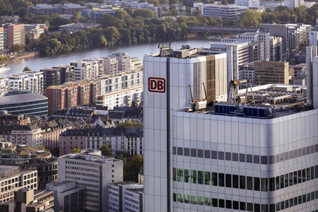 Symbolfoto DB-Tower