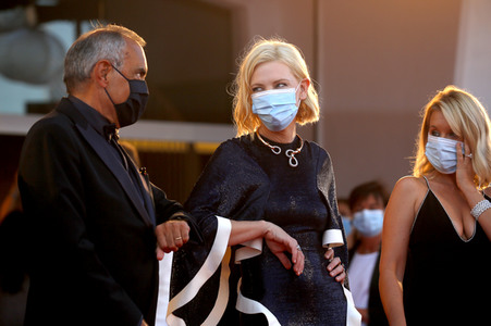 Festival Opening und Filmpremiere 'Lacci', Internationale Filmfestspiele von Venedig 2020