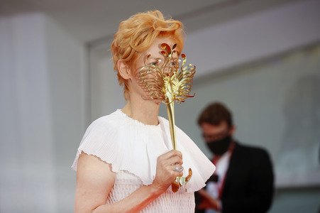 Festival Opening und Filmpremiere 'Lacci', Internationale Filmfestspiele von Venedig 2020