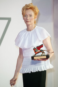 Lifetime Achievement Award für Tilda Swinton, Internationale Filmfestspiele von Venedig 2020
