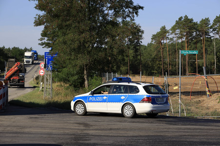 Richtfest auf der Baustelle der Tesla Gigafactory in Grünheide