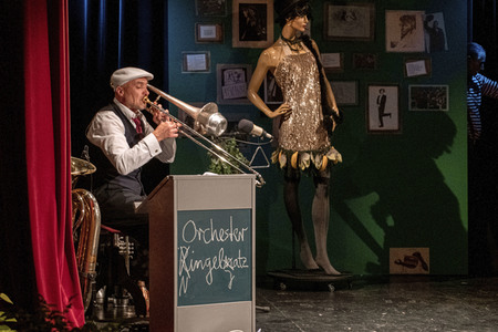 Musikalische Lesung 'Gartengeflüster - Text miez Musik' in Dresden