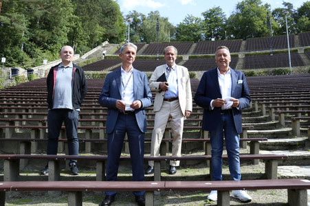 Pressekonferenz 'Back to Live' in Berlin