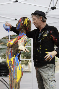 BodyArt Performance von Jörg Düsterwald in Wunstorf