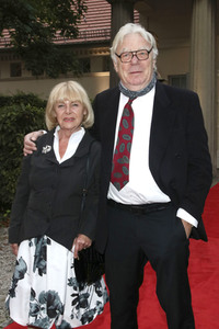 Theaterpremiere 'Gottes Lebenslauf' in Berlin