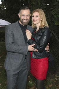 Theaterpremiere 'Gottes Lebenslauf' in Berlin