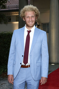 Theaterpremiere 'Gottes Lebenslauf' in Berlin