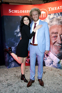 Theaterpremiere 'Gottes Lebenslauf' in Berlin