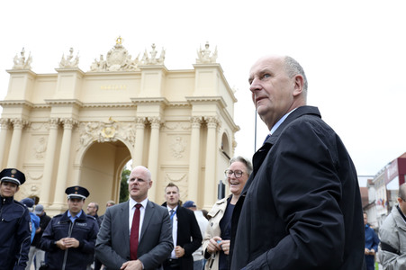 Eröffnung 'Einheits-Expo' in Potsdam