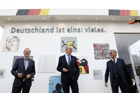 Eröffnung 'Einheits-Expo' in Potsdam