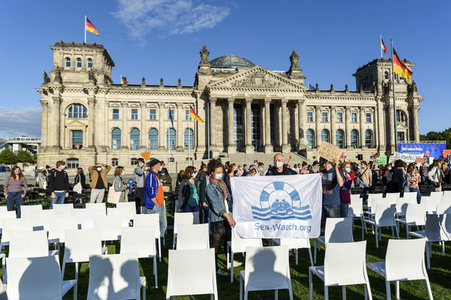 Demonstration 'Wir haben Platz' für die Aufnahme von Flüchtlingen in Berlin