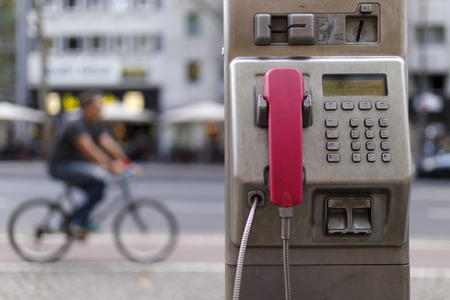 Symbolfoto Telefonsäule