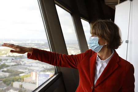 Unterzeichnung der Vereinbarung für ein zukunftssicheres 5G-Netz in Köln