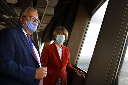 Unterzeichnung der Vereinbarung für ein zukunftssicheres 5G-Netz in Köln