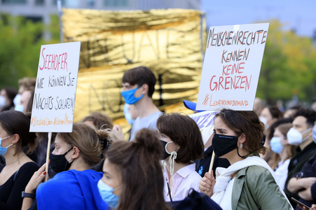 Demonstration für die Aufnahme von Flüchtlingen aus Moria in Berlin