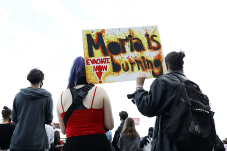 Demonstration für die Aufnahme von Flüchtlingen aus Moria in Berlin