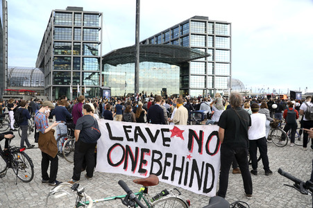 Demonstration für die Aufnahme von Flüchtlingen aus Moria in Berlin