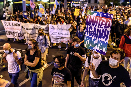 Demonstration für die Aufnahme von Flüchtlingen aus Moria in Berlin